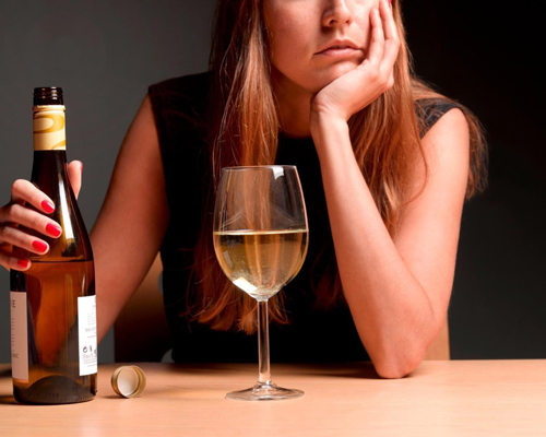 Анонимное лечение женского алкоголизма в Алупке
